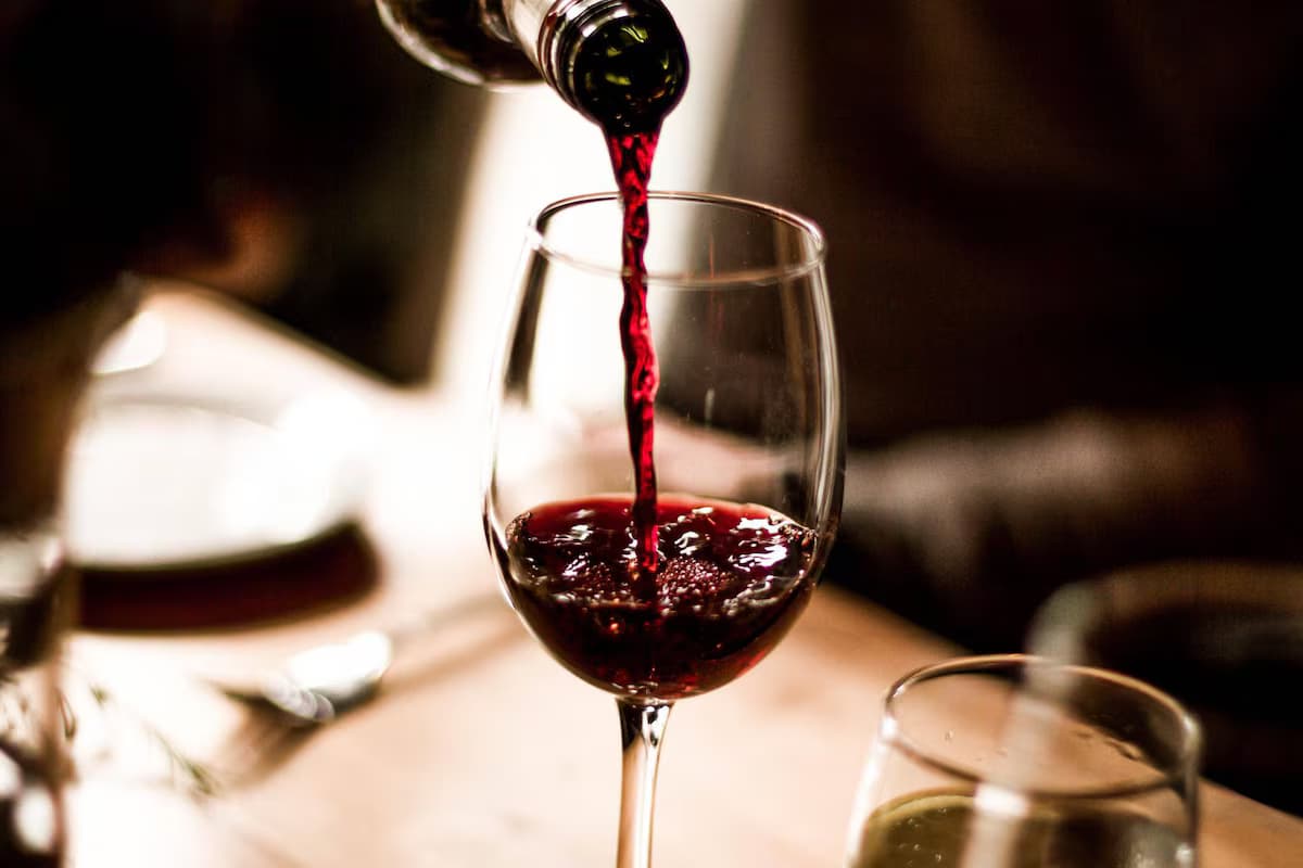 Wein Online Shop für besondere Gelegenheiten: So treffen Sie die richtige Wahl