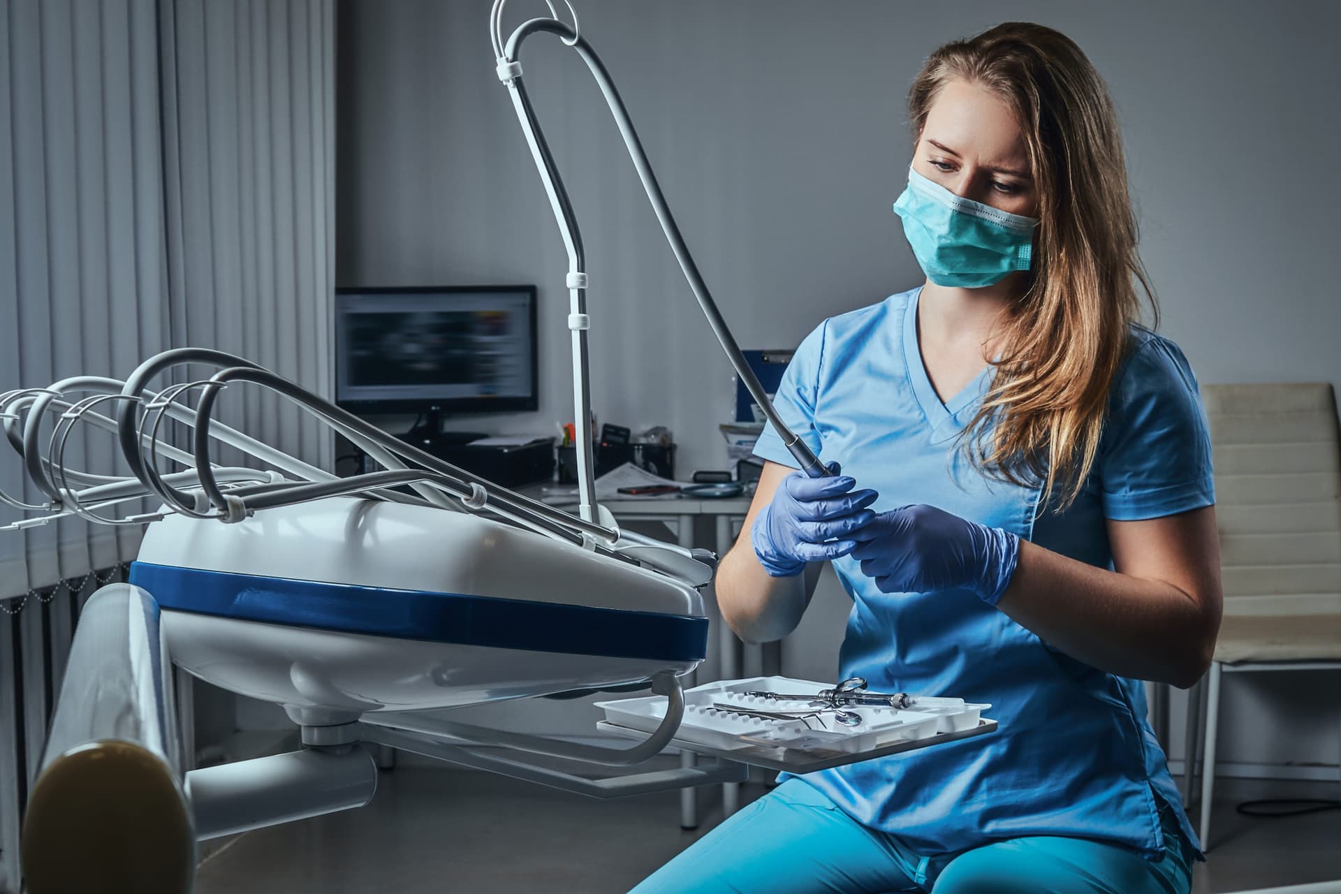 Zahnarzt Zürich bietet innovative Kieferchirurgie für beste Ergebnisse