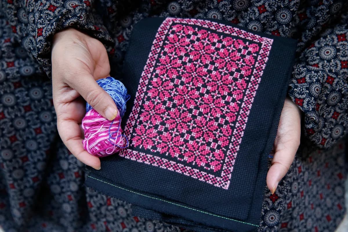 Explore Royal Present Embroidery’s Collection of Intricate Machine Embroidery Designs