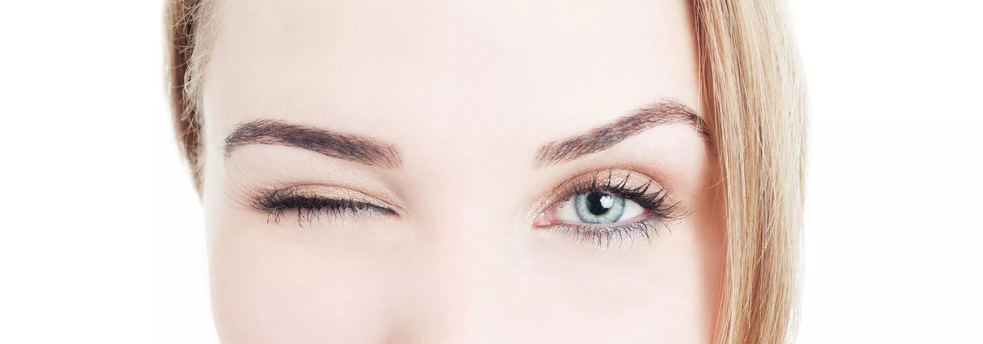 Augenbrauenpinzette und Elan Augenbrauenfarbe – LashLink macht den Unterschied
