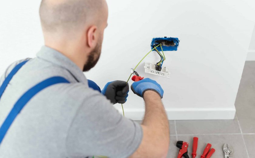 Warum die VDE Prüfung nach DGUV V3 für Arbeitgeber wichtig ist